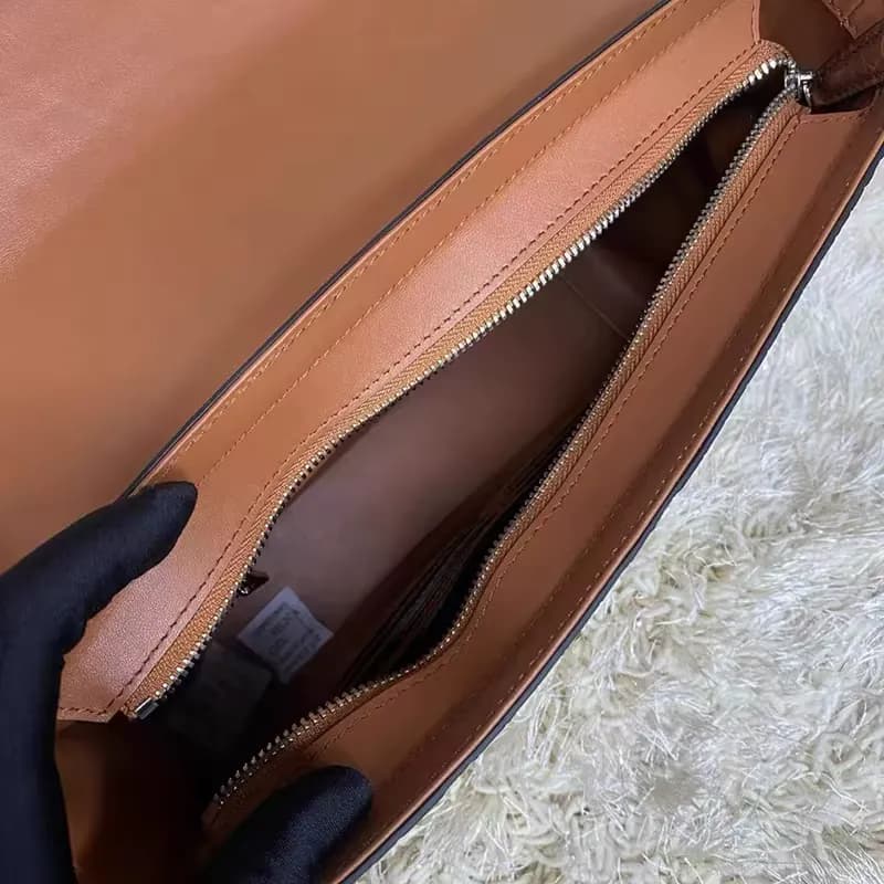 Quiet alligator pattern genuine leather crossbody bag custom private, detail picture