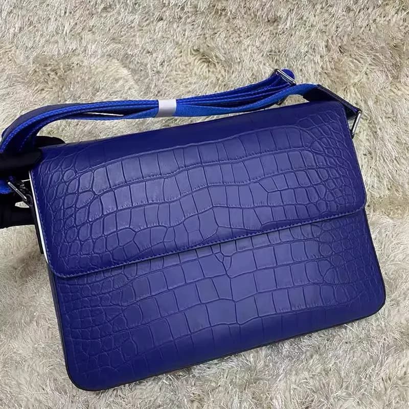 Quiet alligator pattern genuine leather crossbody bag custom private, detail picture